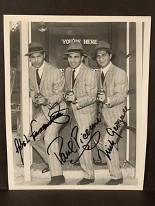 Able Fernandez Paul Picerni Nick Georgiade Signed Untouchables Photo autographs - Picture 1 of 2