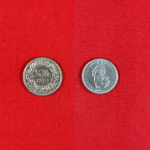 ½ franc suisse pièce de monnaie 1974 helvetia debout - Foto 1 di 4