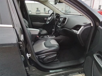 Bolsa de aire superior para tablero del pasajero delantero Jeep Cherokee 2014-2015 Foto 1 de 4