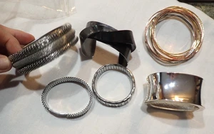 Lot of 6 Costume Vintage Different Assorted Metal Bangle Cuff Bracelets - Picture 1 of 9
