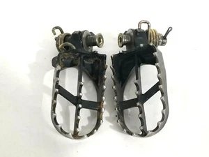 Yamaha YZ85 YZ85 Foot Pegs Pair Foot Rest 2002-2020 YZ85  - Picture 1 of 8