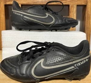 Nike Jr Tiempo Legend 9 Football Boots Size UK 1. FG Black Grey DA1176-004 - Picture 1 of 8