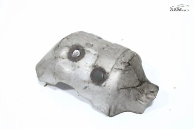 Protector térmico tubo de escape del motor Chevrolet Trax 2015-2021 OEM Foto 1 de 4