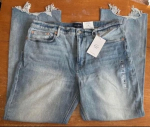 Lucky Brand Womens Mid Rise Boyfriend Jeans 18/34 - Picture 1 of 4