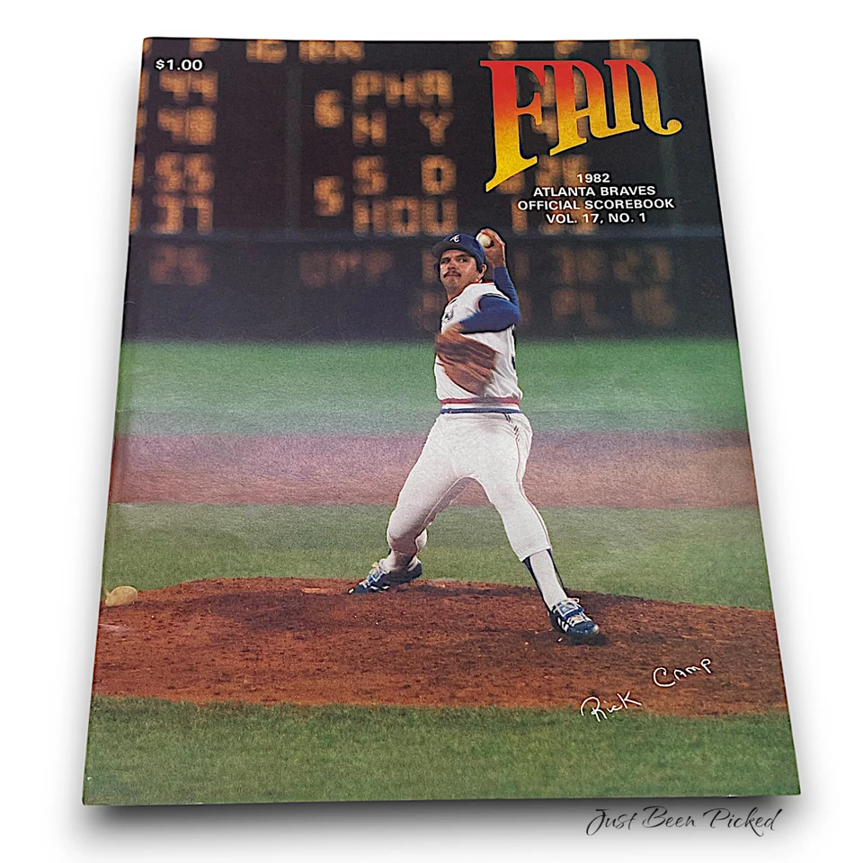 1982 Atlanta Braves Scorebook Fan Magazine MLB Baseball Copy Vol 17 No 1 - Image 1 of 1