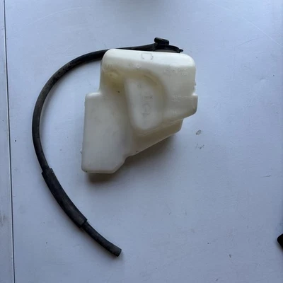 Toyota Camry 2007-2011 tanque de depósito de desbordamiento de radiador OEM 16470-0P020 Foto 1 de 4