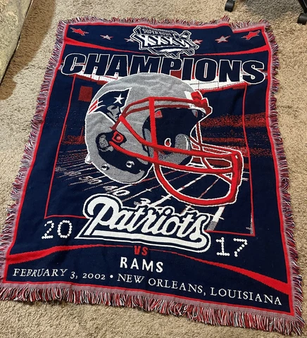 Northwest NFL New England Patriots Super Bowl 36 XXXVI Woven Tapestry Blanket Cover