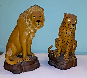 Old Hand Painted Ceramic Lion and Leopard Statue Figurine seated atop rocky base - Picture 1 of 6