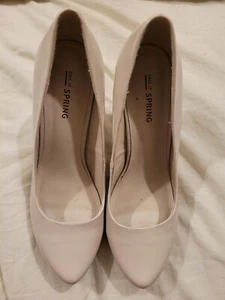 Beige Stiletto Heels - Size 5 - Call It Spring - Picture 1 of 8