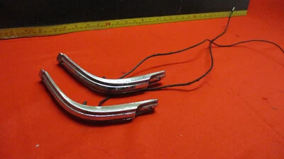 Chrysler Imperial 1972 1973 intermitente indicador guardabarros delantero par de molduras Foto 1 de 4