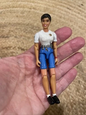 Figura de acción de colección Lanyard WOW Power Corps Girl 1999 mujer policía Foto 1 de 4