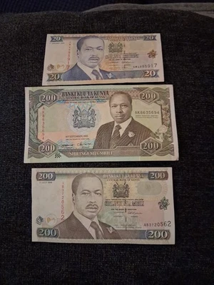 3 billetes de 20 y 200 chelines kenianos 1993 y 1996 sin circular Foto 1 de 2