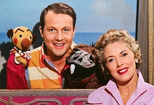 KUKLA FRAN AND OLLIE *2X3 FRIDGE MAGNET* TV SHOW PUPPETS ALLISON COMEDY 4769 - Picture 1 of 2