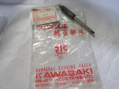 川崎 1978 1979 - 1983 KZ400 KZ440 CYLINDER HEAD COVER TACHOMETER DRIVE GEAR — 第 1/4 张图片