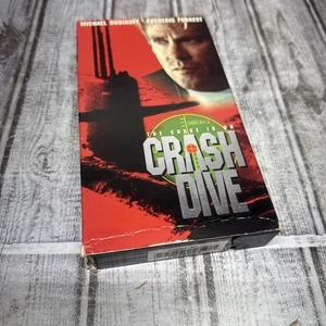 RARE OOP OUT OF PRINT VHS CRASH DIVE 1996 CABIN FEVER MICHAEL DUDIKOFF ACTION - Foto 1 di 3
