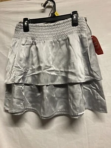 Girls Silver Skirt Size Lg 10-12 - Picture 1 of 2