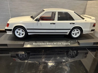MCG 1/18 Scale Diecast- Mercedes-Benz W124 White - Image 1 of 3