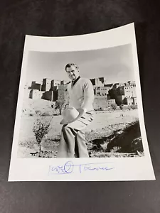 Lowell Thomas Autograph 8X10 Photo PSA/DNA 7 NEAR-MINT - Bild 1 von 4