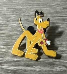 Disney - Rescue Series - Pluto Neck Flask Pin - Picture 1 of 2