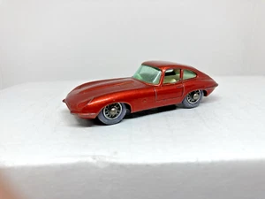 Rare Matchbox Lesney Metallic Bronze/Red GPW "E" Type Jaguar #32b GREEN Windows - Picture 1 of 12