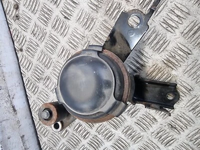 TOYOTA YARIS ENGINE MOUNT 123050M100 RIGHT 1.5L HYBRID CVT HATCHBACK 2016 - Image 1 of 4