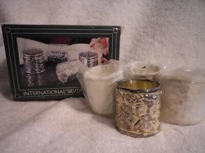 International Silver Company Botanica plated Napkin Rings 1-5/8" Holiday New! - Image 1 of 4