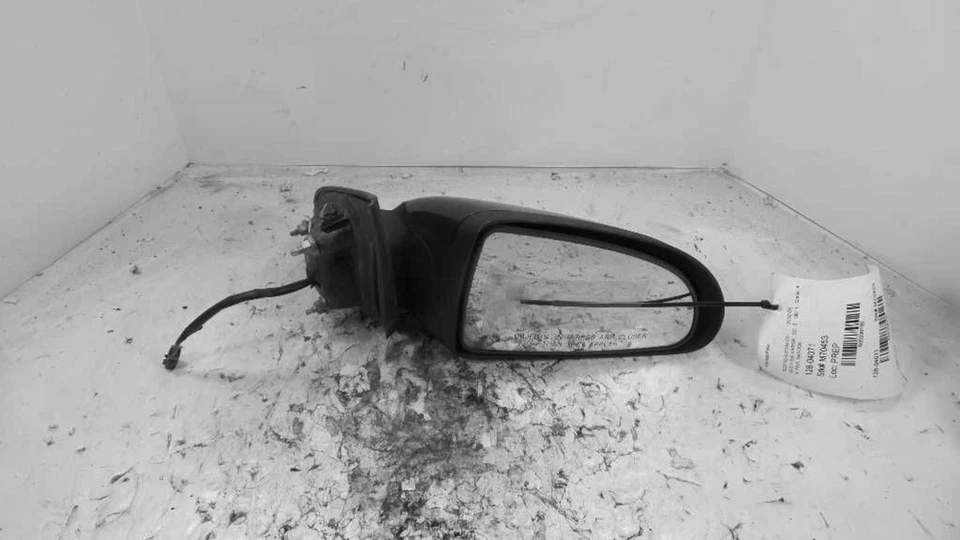 Espejo de puerta derecho usado se adapta a: Pontiac G5 2009 carrocería eléctrica color opcional DG7 CPE derecho Foto 1 de 1