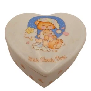 Caja de baratija pequeña de oso de peluche vintage 1982 - Imagen 1 de 4