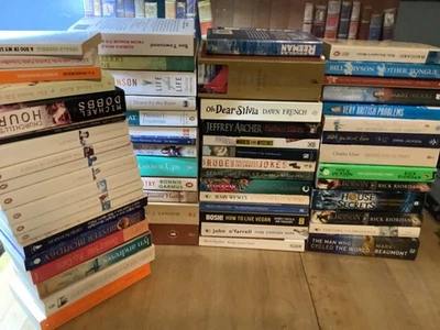 Paperback Books Joblot  / Bundle X60 /Thriller/Suspense/ Shakespeare, Romance - Image 1 of 4