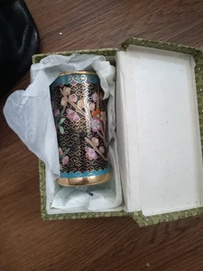 Vase - Picture 1 of 4
