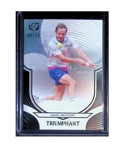 2025 Topps - Triumphant, #5, Daniil Medvedev, 05/10 - Imagen 1 de 2