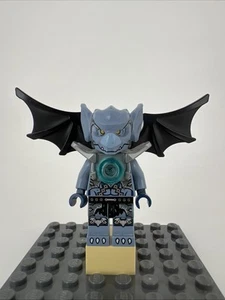 LEGO Braptor Minifigure loc054 Legends of Chima 70128 Bat Silver Armor - Picture 1 of 10