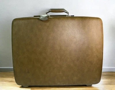 American Tourister Escort XL Suitcase Hard Shell Brown Vintage - Image 1 of 4