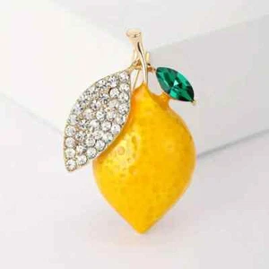 Broche broche amarillo hoja de limón fruta detalles estrás moda mujeres tono dorado - Imagen 1 de 4