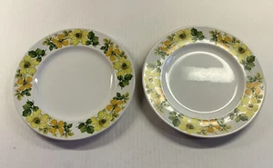2 Vintage MYOTT England Summertime yellow Daisy  Dinner Plates 10" - Picture 1 of 12