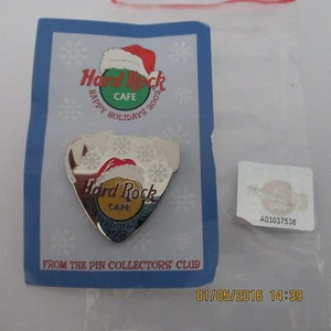 Hard Rock Cafe Pin Collectors Club Happy Holidays 2002 Pin, New with bag - Picture 1 of 2