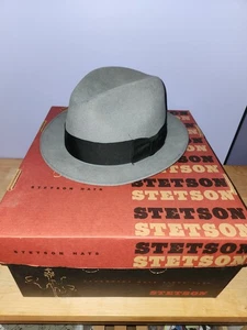 NEW Royal Stetson Gray With Black Band Fedora - Men's SIze 8 - Original Box! - Picture 1 of 5