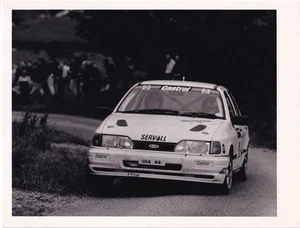 FORD SIERRA SHAPEHIRE, REG NºUIA 44, EN ACCIÓN RALLY, FOTOGRAFÍA. - Imagen 1 de 1