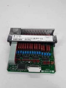 Allen-Bradley 1746-IA16 Ser C SLC500 Input Module - Picture 1 of 4