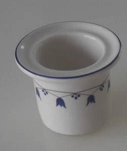 Fast like New: Villeroy & Boch Bellflower Salzburg Egg Cup - Picture 1 of 3
