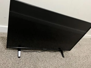 Element 42" 720p LED back-lit 60Hz LED HD TV with HDMI - ELEFT2416 - Picture 1 of 3