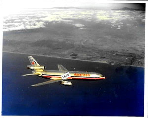 Fotografía a bordo American Airlines DC-10 Douglas mide 8 pulgadas x 10 pulgadas - Imagen 1 de 3
