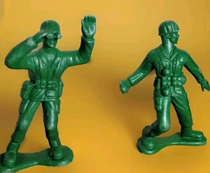 Große grüne Greenbrier Kunststoff Armee Mann 4 Zoll Toy Story Jumbo Militär Figur - Bild 1 von 10