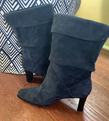 NWOB Navy Blue Suede Scrunch Boots Square Toe Sz 6M Leather Mid Calf - Image 1 of 4