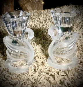 Vintage 4" PARTYLITE Pair of SWAN Taper Candle Holders Lead Crystal Frosted RARE - Picture 1 of 14