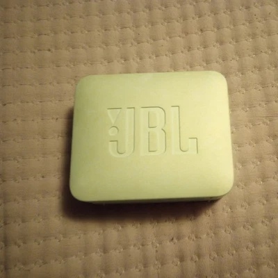 JBL GO 2 Portable Speaker green *No Charging Cable - Image 1 of 3