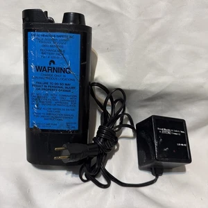 Racal 520-01-17 Wiederaufladbare Atemschutzmaske Akkupack und Ladegerät. Ungetestet. - Bild 1 von 7