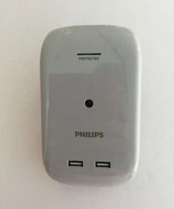 PHILIPS 6-Outlet Surge Protector with 2 USB Ports, Compact Adapter - Used - Picture 1 of 4
