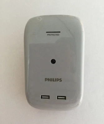 PHILIPS 6-Outlet Surge Protector with 2 USB Ports, Compact Adapter - Used - Image 1 of 4