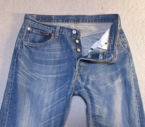 Levi's 501 Jeans 31x32 Mens Straight Leg Made in Poland Measures 31x31.5 - Picture 1 of 17
